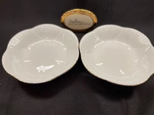 SHELLEY  REGENCY DAINTY  6 3/8"  WIDE  by 1 1/4"  TALL  CEREAL BOWL -  GOLD TRIM - Picture 1 of 4