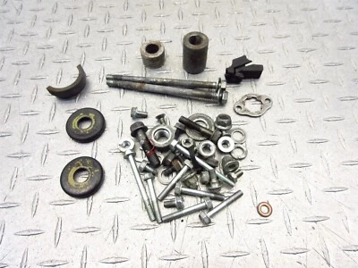 Honda CB250 2007 91-08 NightHawk tuercas diversas tornillos pernos herrajes Foto 1 de 4