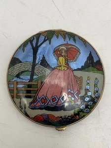 Beautiful Vintage 1930s Gwenda Tap Flap Powder Compact excellent condition - Picture 1 of 7