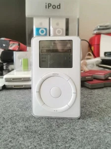 Apple IPod Classic 2nd Gen 10Gb NEW BATTERY White Fast shipping - Picture 1 of 7