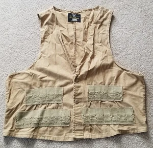 FIELD AND FIRESIDE KHAKI FISHING , HUNTING VEST. Made in USA  - Picture 1 of 14