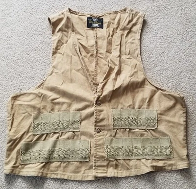 FIELD AND FIRESIDE KHAKI FISHING , HUNTING VEST. Made in USA  - Image 1 of 4
