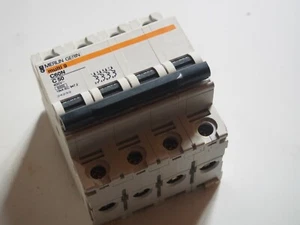 Disjoncteur Tétrapolaire MERLIN C60N C50 24233 - Picture 1 of 3