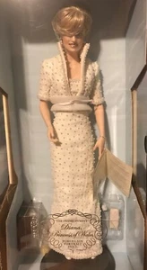 17" NIB Diana Princess Of Wales Porcelain Portrait Doll Franklin Mint - Bild 1 von 3