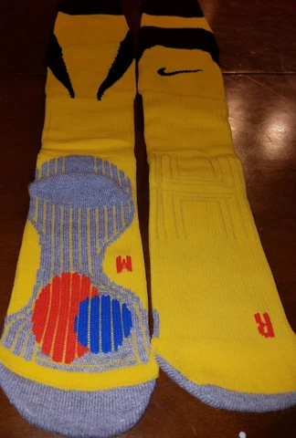USMNT rare Nike Official match socks BNWT size M Cover