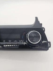 21 22 TOYOTA VENZA A/C CONTROL ID 55900-48700 - Picture 1 of 5