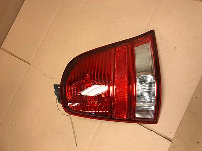 Luz trasera derecha Ford Freestar 2004 2005 2006 2007 5F23-13B504-A Foto 1 de 4