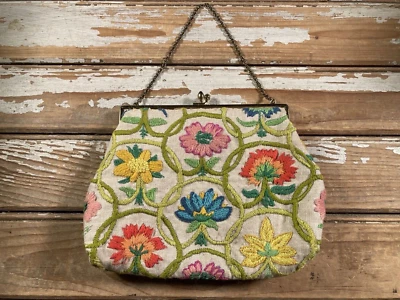 Vintage Crewel Linen Purse Brass Chain Snap Closure Lined Erica Wilson Kit 1970s - Image 1 of 4