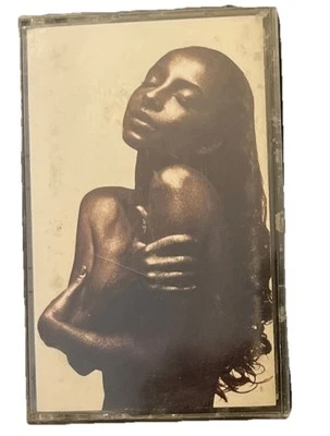 Vintage Cassette Tape SADE "Love Deluxe" (1992) Sony Music **FAST SHIPPING** - Image 1 of 4