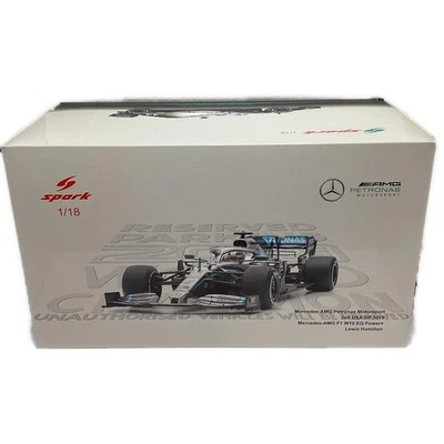 Spark 1/18 Mercedes F1 W10 USA GP 2019 Hamilton #44 w/Pit Board Mint JAPAN - Image 1 of 4
