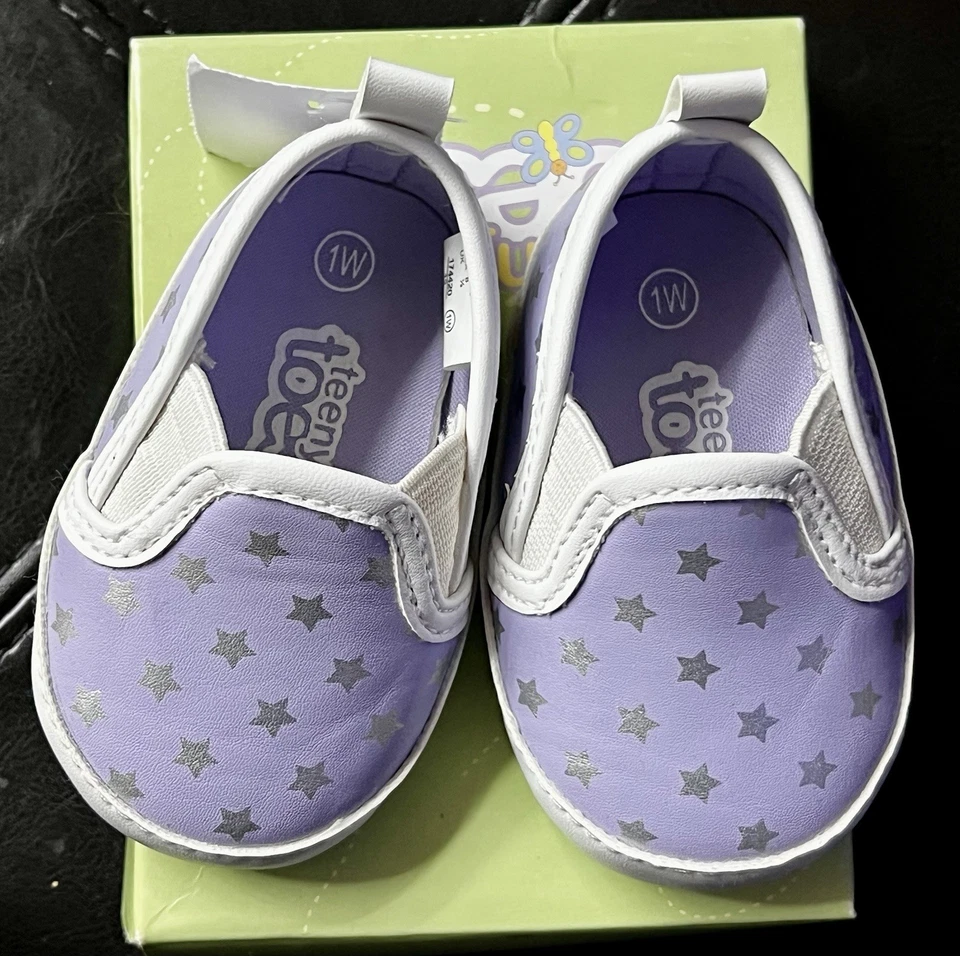 Tênis de caminhada Teeny Toes roxo prata estrelas tamanho 1 largo novo com etiquetas adorável - Imagem 1 de 4