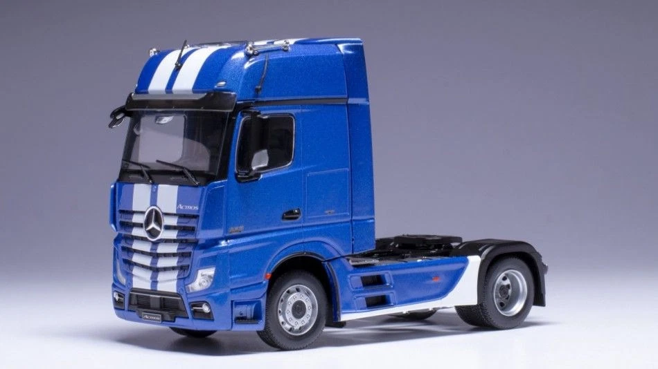 IXO MODEL TR206 MERCEDES ACTROS MP4 BLUE 1:43 Modellino - Immagine 1 di 1