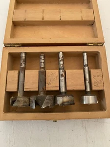 Famag, Forstnerbohrer 4-teiliges Set in Holz, 1 3/8", 1 1/8", 1 1/4 - Bild 1 von 10