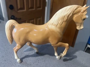 Breyer VINTAGE #4 Family Arabian Stallion FAITH Glossy Palomino (1961-1966) - Picture 1 of 24