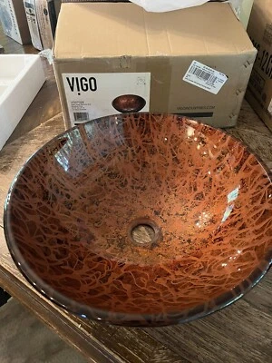 Vigo VG07028 桃花心木 16-1/2 英寸玻璃浴室容器水槽 — 第 1/3 张图片
