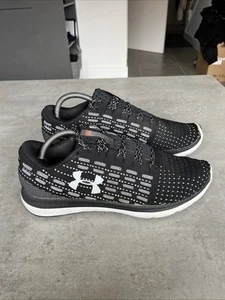 UNDER ARMOUR Threadbone Slingflex sportliche Laufschuhe Herren Größe 9 schwarz - Bild 1 von 9