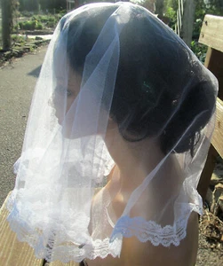 White Lace Wedding Veil,Circular Wedding Veil,Mantilla Veil Handmade - Picture 1 of 6
