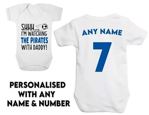 SHHH Im Watching Pirates With Daddy personalisiertes Baby Grow TShirt Bristol Rover - Bild 1 von 6