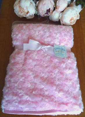 Baby Girl Pink Blanket Soft Deluxe Rosebud Fleece Lined Christening Gift 100x75 - Image 1 of 4