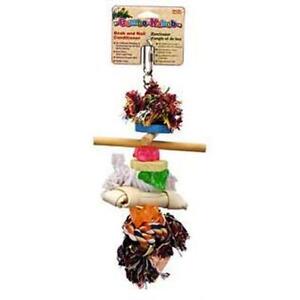 Penn Plax BA-923 for parrots and large birds includes six different chew Toys 