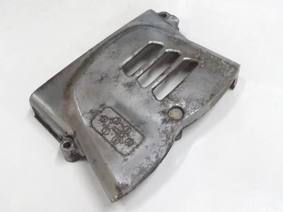 Cubierta de piñón del motor izquierdo Suzuki GZ 250 GN 250 SP 250 1982-2010 OEM 11361-38300 Foto 1 de 4