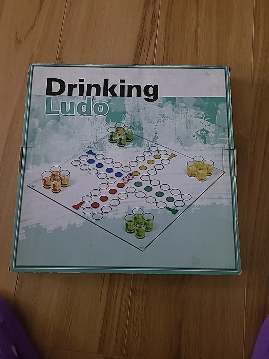 Mensch Betrink Dich Nicht Trinkspiel – 12 Shotgläser, Wasserfeste Matte & Spielfiguren, Made In Germany