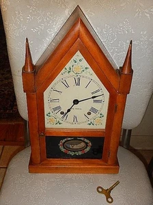 Vintage Seth Thomas Sharon Cathedral Mantel Clock Working - Picture 1 of 4