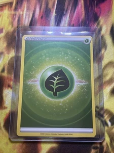 Pokemon TCG Grasblatt Energie Reverse Holo Krone Zenith NM - Bild 1 von 1