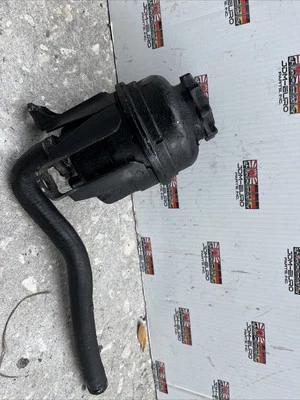 🇯🇵BMW 🇩🇪E36 OEM резервуар гидроусилителя руля и кронштейн 325i 328i M3 ZF *113* - Изображение 1 из 4