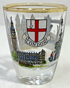 London - Shot Glass - 2" Tall - Fountain, Bridge, Capitol, Man - Picture 1 of 6