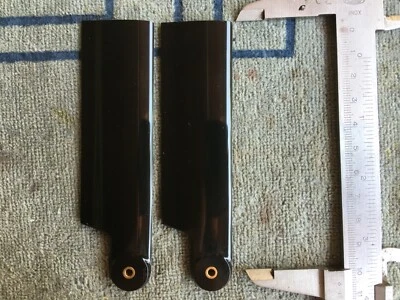 RC Heli Scale Heckrotorblätter; derBlattschmied; 105mm; S-Schlag Rechts; Schwarz - Bild 1 von 4