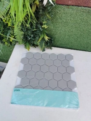 Mosaic Wall Tile Sheet (L)30cm (W)30cm Plain Gray - Image 1 of 4