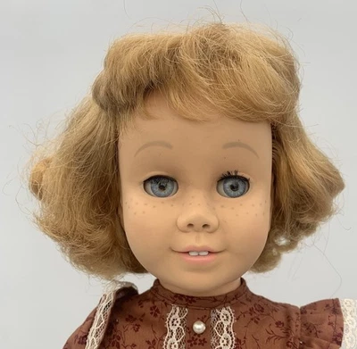 Muñeca Mattel Chatty Cathy #1 Prototipo De Colección Rubia Ojos Azules Pecas Dientes Foto 1 de 4