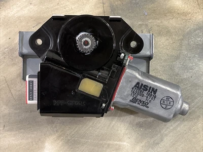 03-09 Toyota 4Runner Lexus GX470 люк управления мотор 89721-60061 471701-10010 - Изображение 1 из 3