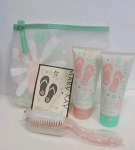 NEW MARY KAY PEDICURE SET 3-PC SET WITH TRAVEL BAG - foot balm + GRT GIFT - Picture 1 of 4