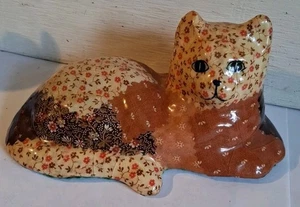 Vintage Granny Core Fabric Decoupaged Cat Ceremic - Picture 1 of 9