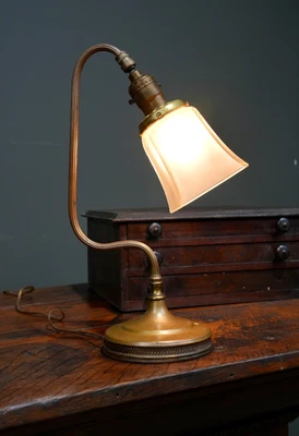 Antique Brass Bankers lamp Glass Shade Desk Light Vintage Art Nouveau Deco - Image 1 of 4