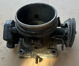 PORSCHE 944 THROTTLE BODY + TPS SENSOR 0280120308 – GOOD USED CONDITION - Picture 1 of 6