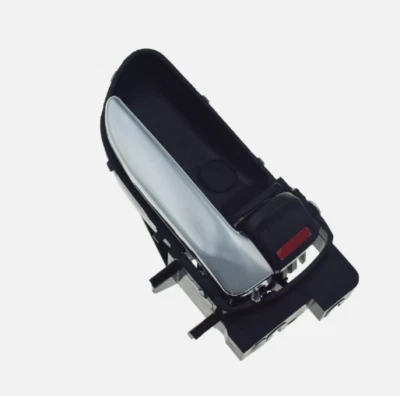 Правосторонняя внутренняя хромированная дверная ручка 61051SA021 мл для Subaru Forester 2003-08 - Изображение 1 из 4