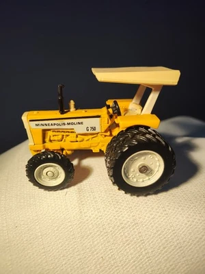 Ertl Toy Farmer Minneapolis-Moline G750 Tractor 1/43 Farm Toy Show 1994 - Image 1 of 4