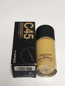 MAC C45 Studio Fix Fluid SPF 15 Foundation  - Picture 1 of 2