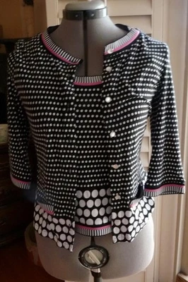 Joseph Ribkoff Stretch Twinset Tank Cárdigan Negro Blanco Lunares y Ribete Rosa 8 Foto 1 de 4