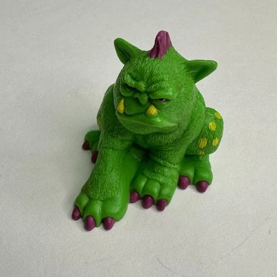 Bolsa de lixo vintage Bunch Garbeast Green Dog Monster 2” boneco LGTI Galoob 1991 - Imagem 1 de 4