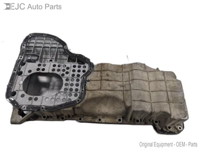 Upper Engine Oil Pan For 11-16 Chevrolet Silverado 2500 HD  6.6 12634971 - Image 1 of 4