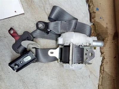 Used Front Right Seat Belt Front fits: 2010 Toyota Prius bucket Prius Plug-in VI Foto 1 de 4