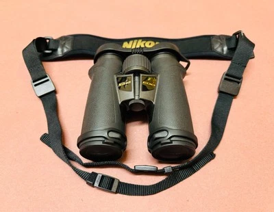 Nikon Binoculars EDG 8X32 Roof Prism Type Gen 2 ⭐L I K E - N E W ⭐ - Image 1 of 4