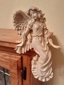 Angel Wall/Trim Hanging Sculpture, 8” Resin, Detailed Ivory, GIFT Quality - Picture 1 of 16