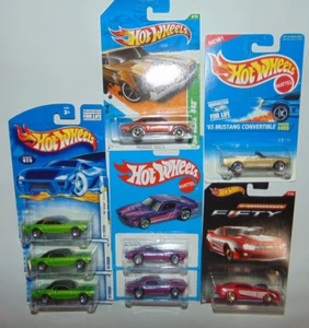 8) Hot Wheels Treasure Hunt 68 Olds 442 HW 73' Pontiac Firebird FIFTY CAMARO LOT - Picture 1 of 5
