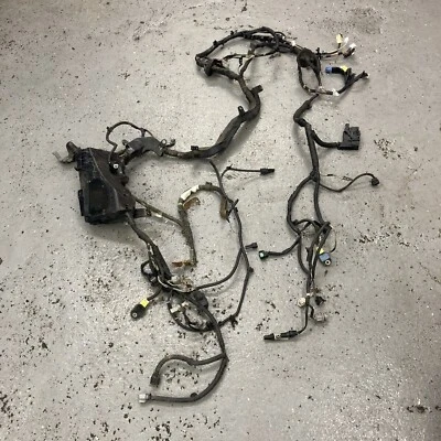 2010-2011 TOYOTA CAMRY SE 4CYL CHICOTE DE FIOS COMPLETO COMPARTIMENTO DO MOTOR 2.5L FABRICANTE DE EQUIPAMENTO ORIGINAL - Imagem 1 de 4