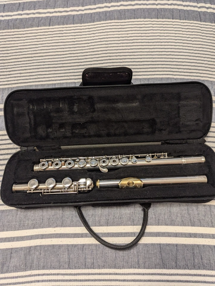 Flauta Armstrong 80 vintage - agujero abierto de plata de ley Foto 1 de 4